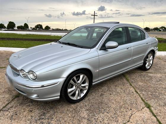 JAGUAR X-TYPE 3.0 SE V6 24V GASOLINA 4P AUTOMÁTICO